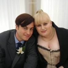 Rebel Wilson Insieme A Kevin Bishop In Una Scena Della Commedia Tre Uomini E Una Pecora 225440