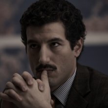 Francesco Scianna in una scena del dramma L'industriale