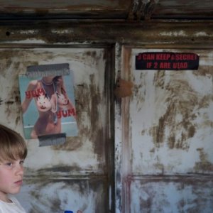 Hesher è stato qui: Devin Brochu in un'immagine del film