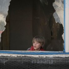 Hesher è stato qui: il piccolo Devin Brochu in una scena del film
