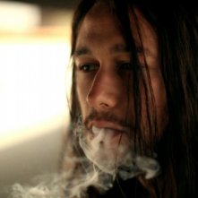 Hesher è stato qui: Joseph Gordon-Levitt nei panni dello sbandato Hesher in un'immagine tratta dal film