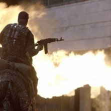 Un soldato russo in una scena tratta dal thriller fantascientifico L'ora nera