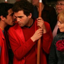 María Adánez, João Tempera e Marco Delgado in una scena di Aguasaltaspuntocom - un villaggio nella rete