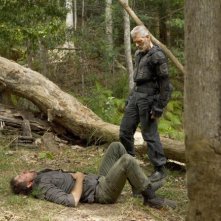 Terra Nova: Ashley Zukerman e Stephen Lang nel doppio finale di stagione