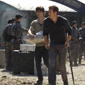 Terra Nova: Jason O'Mara e Landon Liboiron nel doppio finale di stagione