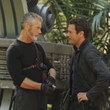 Terra Nova: Jason O'Mara e Stephen Lang nell'episodio Within