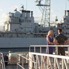 Battleship Brooklyn Decker In Una Scena Del Film Parla Con Taylor Kitsch 226369