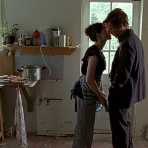 Benedict Cumberbatch con Claire Foy in Wreckers.