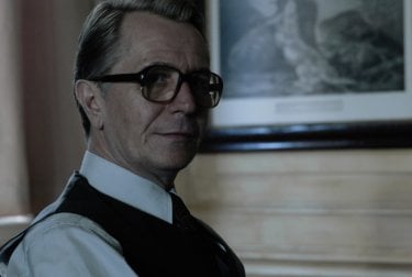 La talpa: Gary Oldman nei panni di George Smiley in una scena tratta dal noir diretto da Tomas Alfredson