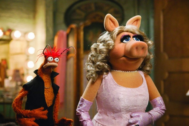 I Muppet Miss Piggy In Una Scena Del Film Insieme A Pepe The Prawn 226568