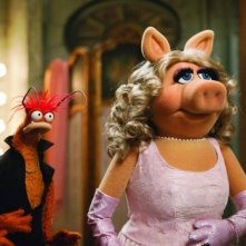 I Muppet Miss Piggy In Una Scena Del Film Insieme A Pepe The Prawn 226568