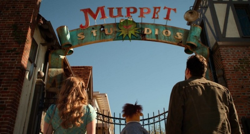 I Muppet I Protagonisti Del Film Sotto L Insegna Dei Muppet Studios In Una Scena Del Film 226811