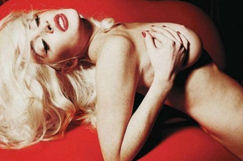 Lindsay Lohan Nuda Su Playboy Usa 2011 226742