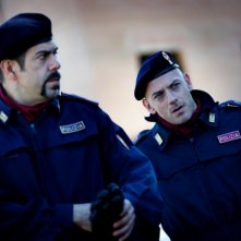 Pierfrancesco Favino insieme a Filippo Nigro in una scena di A.C.A.B. di Stefano Sollima