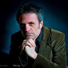 Un ritratto di Fabrizio Ferracane