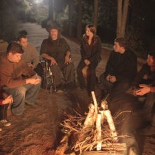 Danny Trejo si prepara al ciak insieme al resto del cast sul set di Succhiami