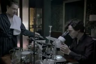 Promo Stagione 2 'Run rocks shelter' - Sherlock