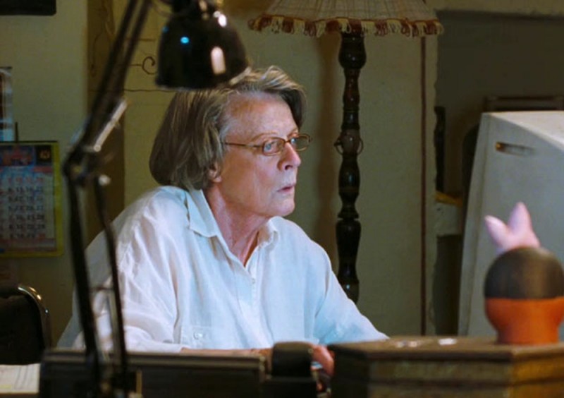 Marigold Hotel Maggie Smith Al Computer In Una Scena Del Film 227373