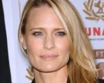 Robin Wright e Paul Giamatti al congresso di futurologia