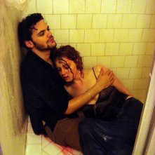 Matias Masucci con Caitlin Dahl sul set di Five O Four