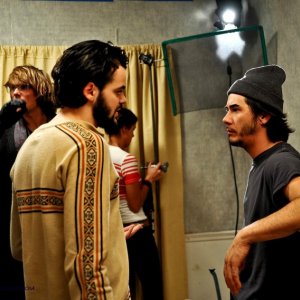 Matias Masucci sul set di On Holiday con James Duvall