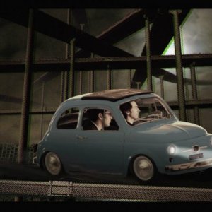 Luca Ragazzi e Gustav Hofer brancolano nel buio in una scena del documentario Italy: Love It, or Leave It