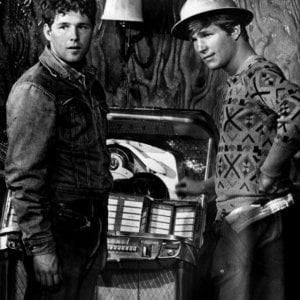 Timothy Bottoms e Jeff Bridges in tenuta da lavoro ne L'ultimo spettacolo