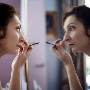 Corinne Masiero è la protagonista di Louise Wimmer, del 2011