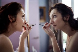 Corinne Masiero è la protagonista di Louise Wimmer, del 2011