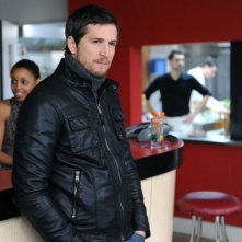 Guillame Canet in una scena del film Une vie meilleure