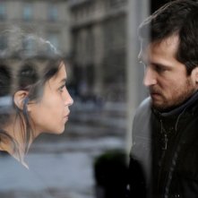 Leïla Bekhti e Guillame Canet in Une vie meilleure (2011)