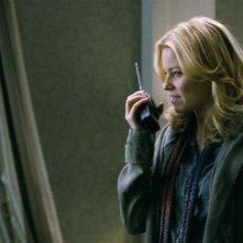 40 carati: Elizabeth Banks nei panni della poliziotta Lydia Mercer in una scena del film