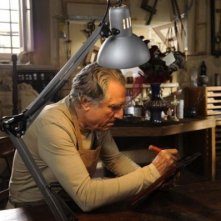 Lando Buzzanca all'opera in una scena della serie di Rai Uno, Il restauratore