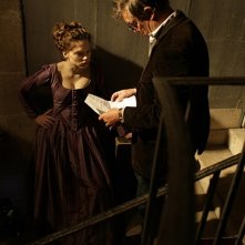 Léa Seydoux insieme al regista Benoît Jacquot sul sel film Les adieux à la reine