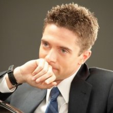 Topher Grace in una scena del film The Double