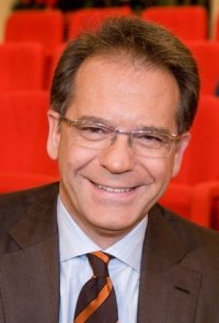 Una foto di Alessandro Cecchi Paone