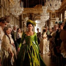 Virginie Ledoyen nei panni di Gabrielle de Polignac in una scena di Farewell, My Queen