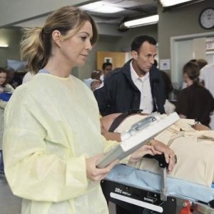 Grey's Anatomy: Ellen Pompeo nell'episodio What Is It About Men