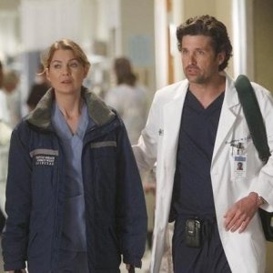 Grey's Anatomy: Patrick Dempsey ed Ellen Pompeo nell'episodio Dark Was the Night