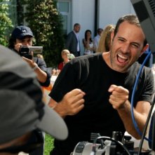 Il regista Fausto Brizzi sul set del film Com'è bello far l'amore