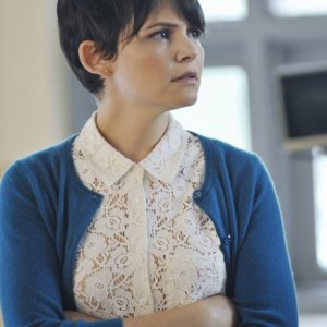 C'era una volta: Ginnifer Goodwin in un momento dell'episodio Snow Falls