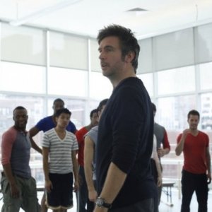 Smash: Jack Davenport nel pilot della serie NBC