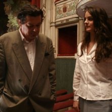 Noémie Merlant in L'orpheline avec en plus un bras en moins con Pasquale d'Inca