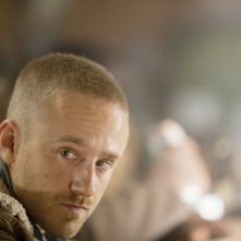 Ben Foster in Contraband - una scena del film
