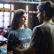 La verità nascosta: Quim Gutiérrez in una scena del film insieme a Clara Lago