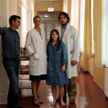 Il regista Christian Petzold sul set di Barbara insieme a Nina Hoss, Jasna Fritzi Bauer e Ronald Zehrfeld