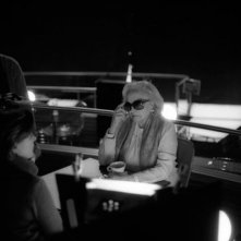 Tabu: Laura Soveral sul set del film si prepara ad una scena