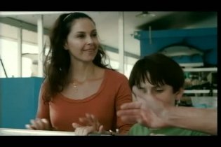 Clip 2 - L'incredibile storia di Winter il delfino