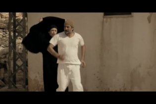 Clip Esclusiva - E ora dove andiamo?