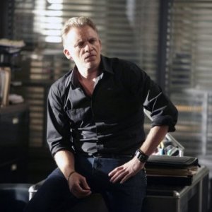 The Firm: Callum Keith Rennie in una scena  dell'episodio Chapter 4